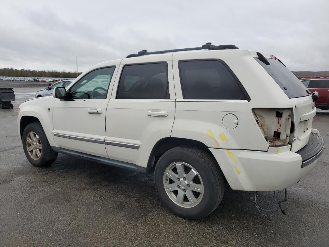 2008 Jeep Grand Cherokee - Image 2