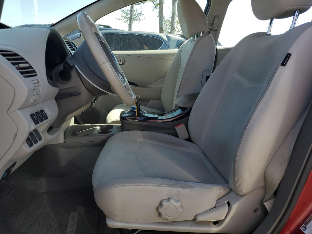 2012 Nissan Leaf - Image 7