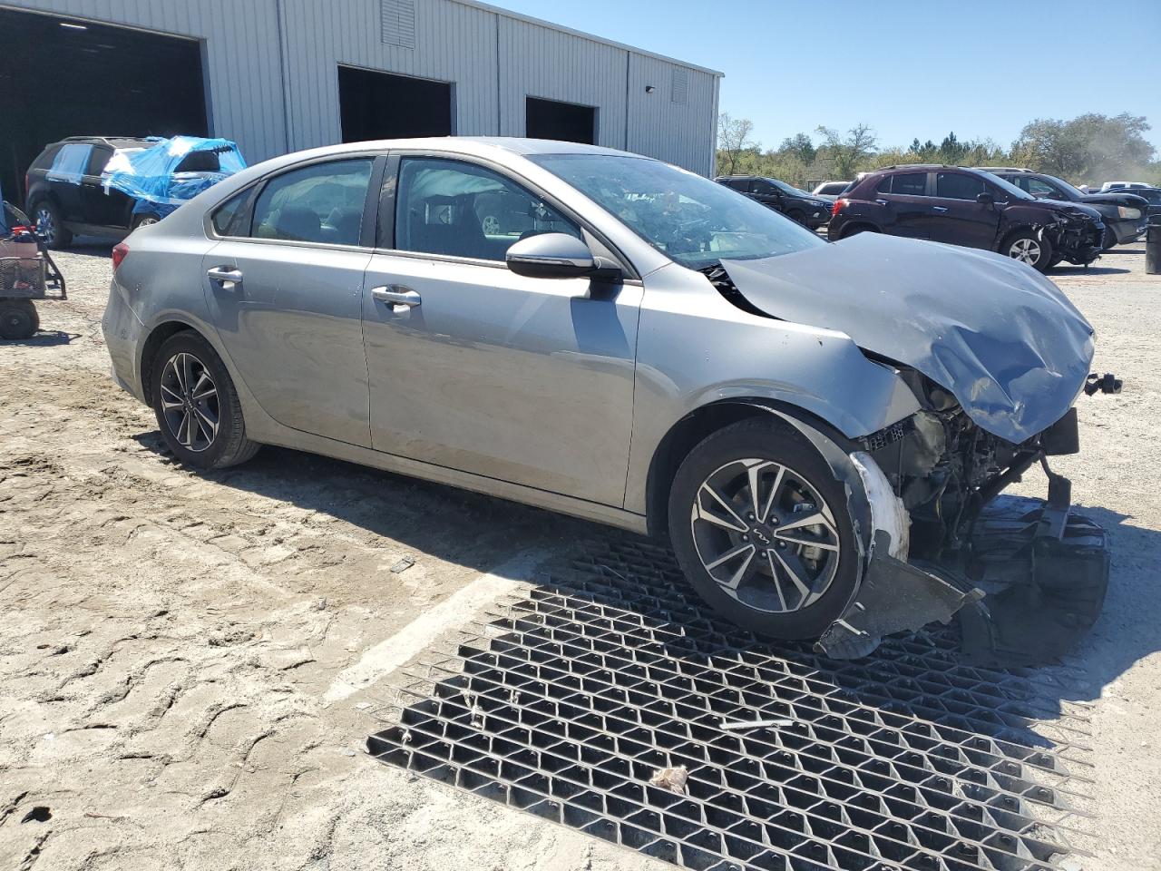2024 Kia Forte - Image 4