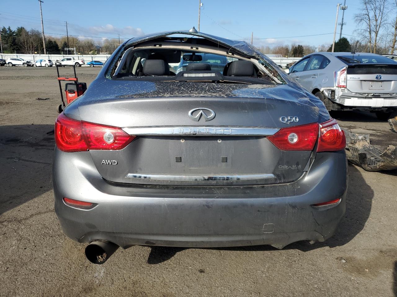 2014 Infiniti Q50 - Image 6