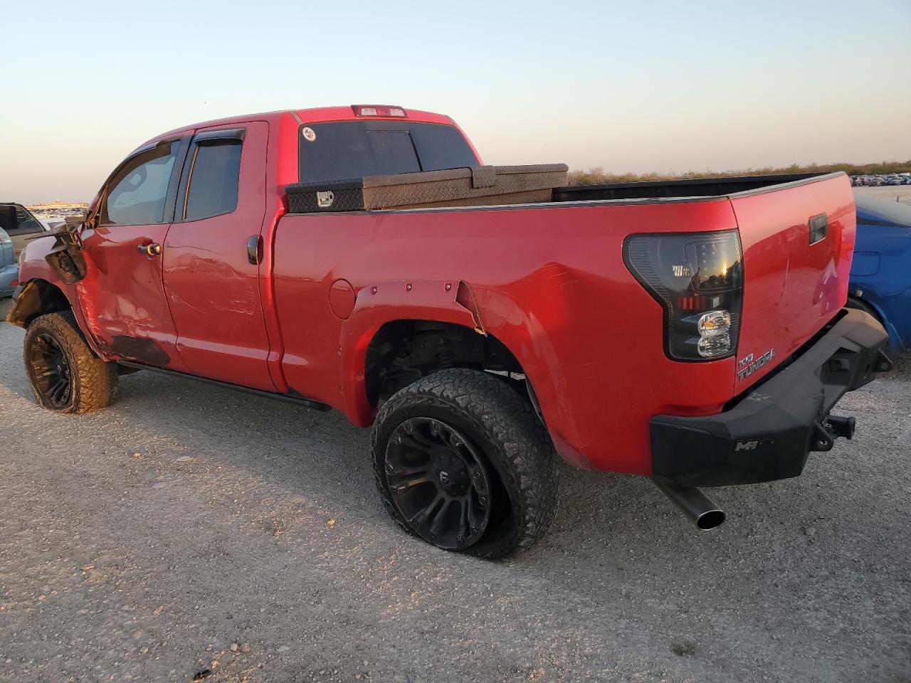 2010 Toyota Tundra - Image 2