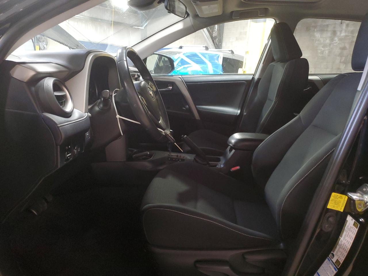 2T3RFREVXHW573803 TOYOTA RAV4 2017