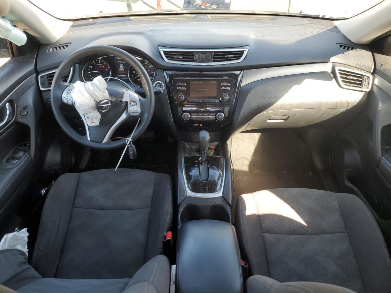 KNMAT2MV9GP676882 NISSAN ROGUE 2016