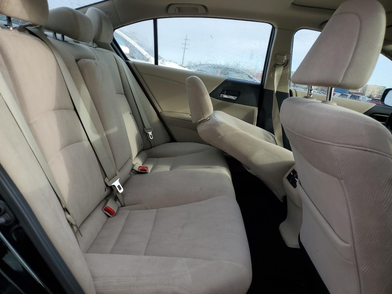 2015 Honda Accord - Image 10