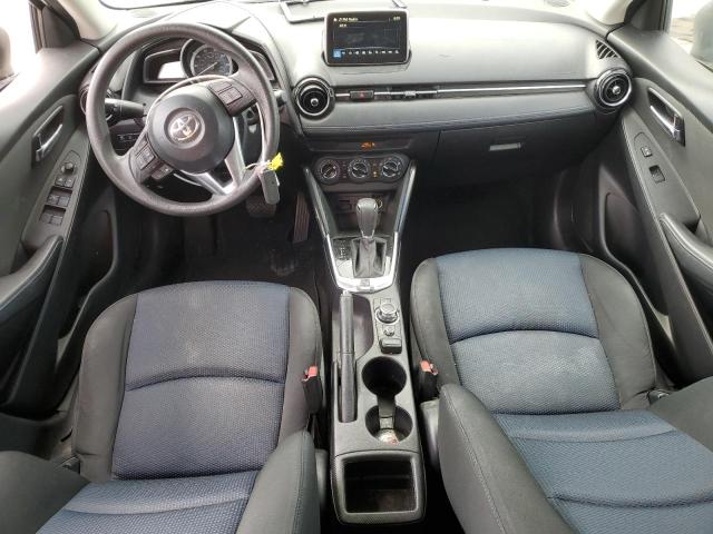  TOYOTA YARIS 2017 Белый