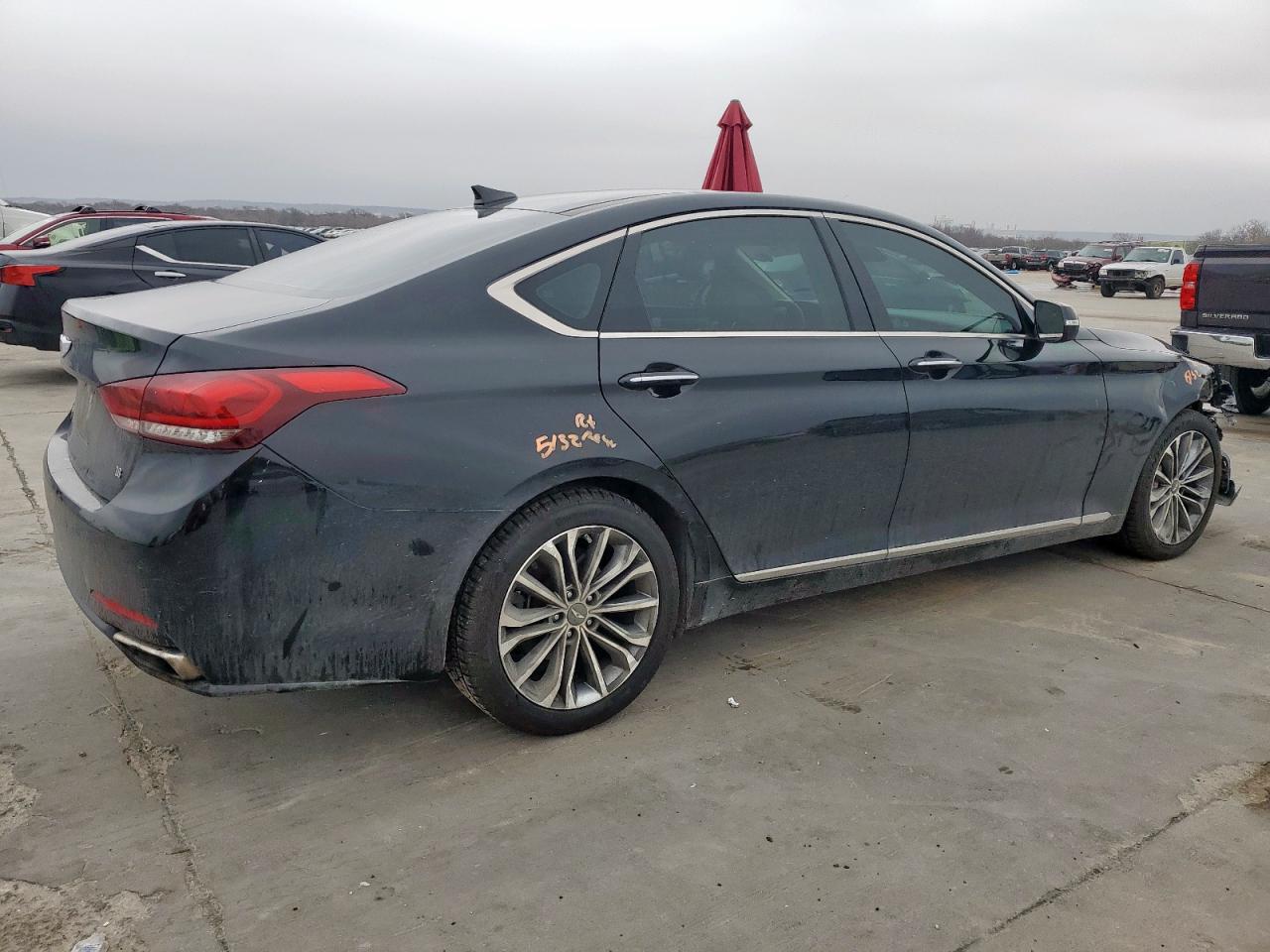 2015 Hyundai Genesis - Image 3
