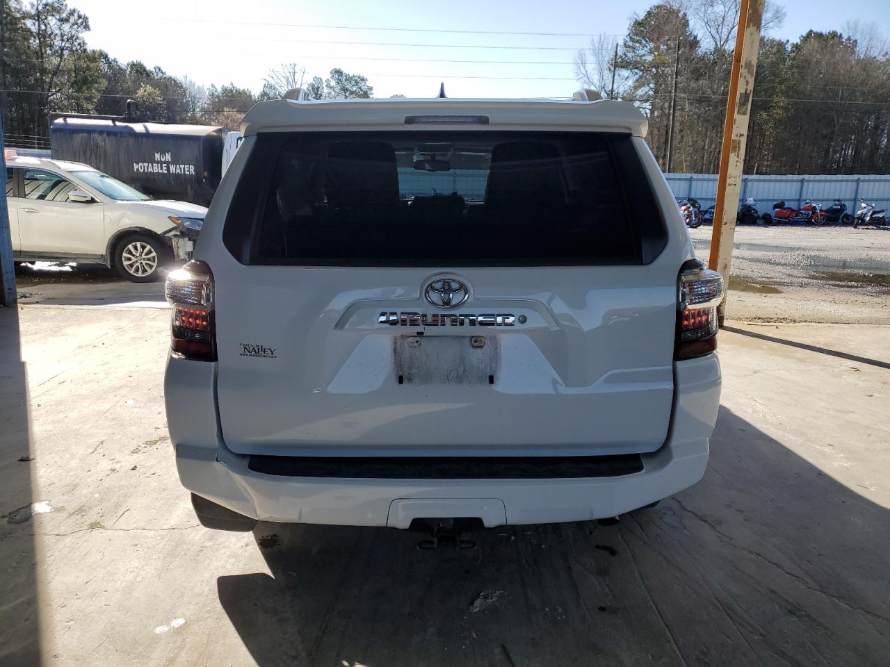 2018 Toyota 4Runner - Image 6