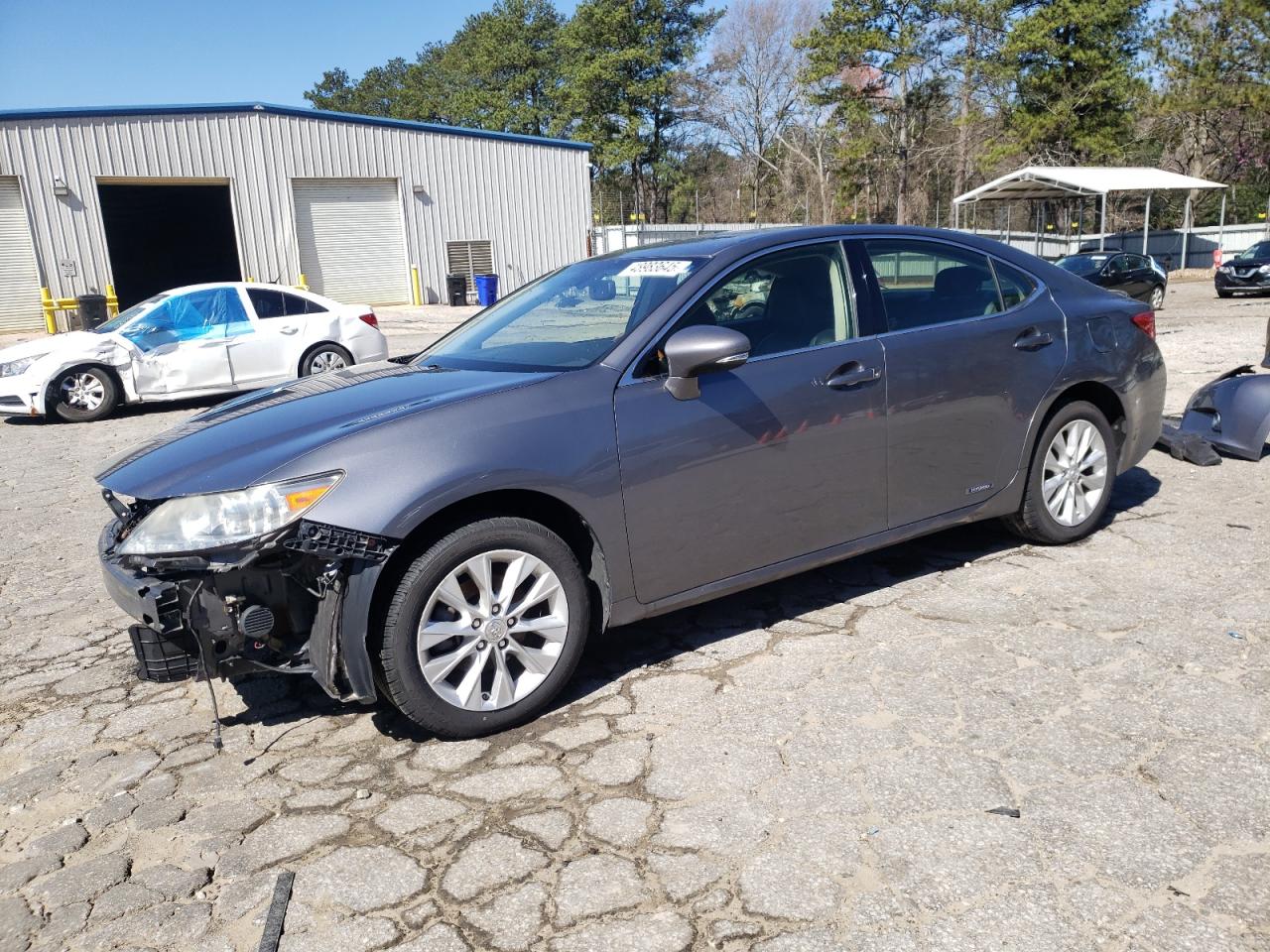 2013 Lexus Es 300H for Sale in Austell, GA - Front End
