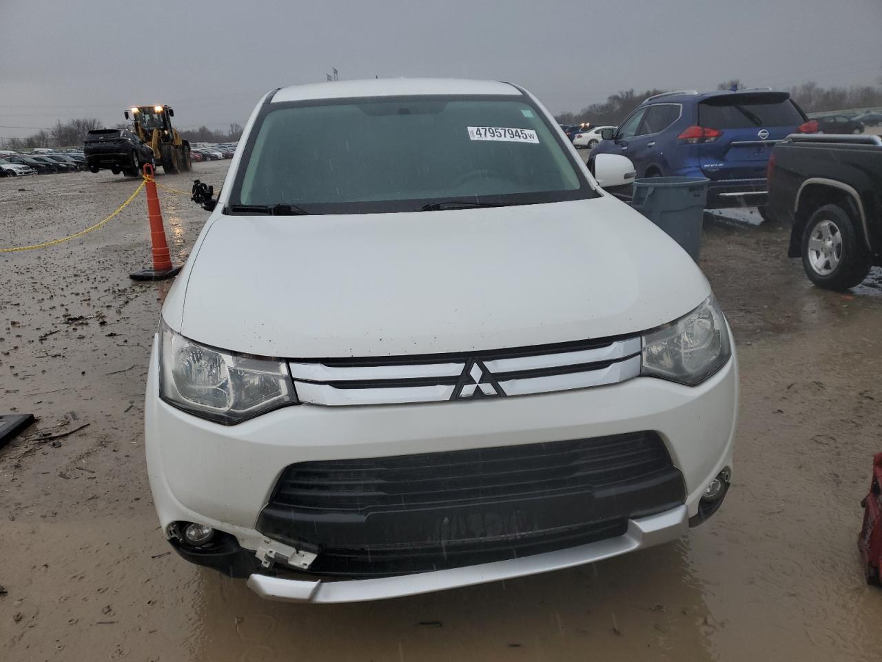 2015 Mitsubishi Outlander - Image 5