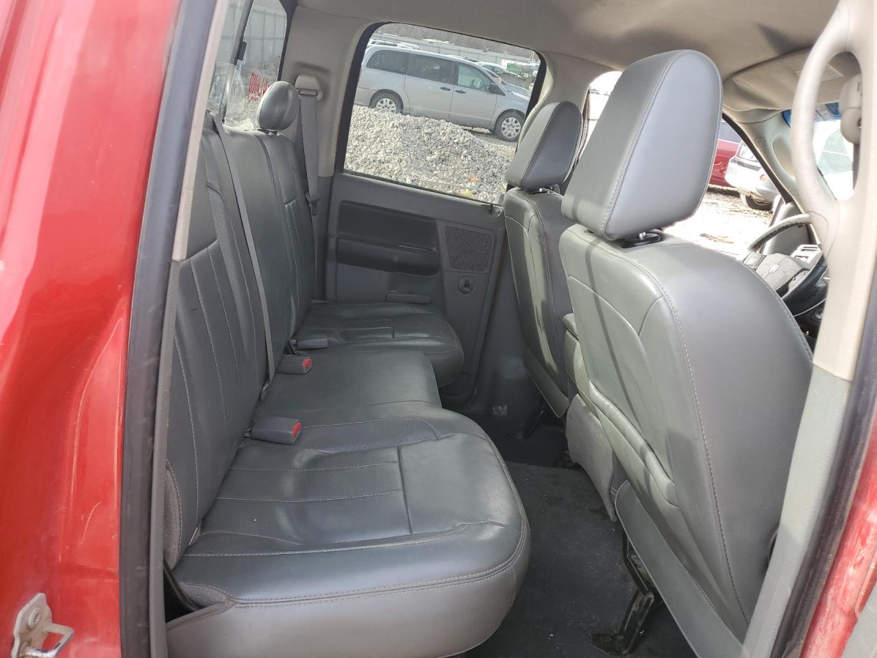 2007 Dodge RAM - Image 10