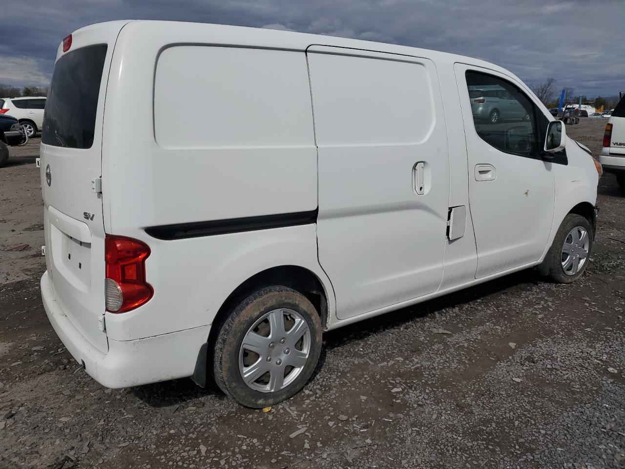 2013 Nissan NV - Image 3