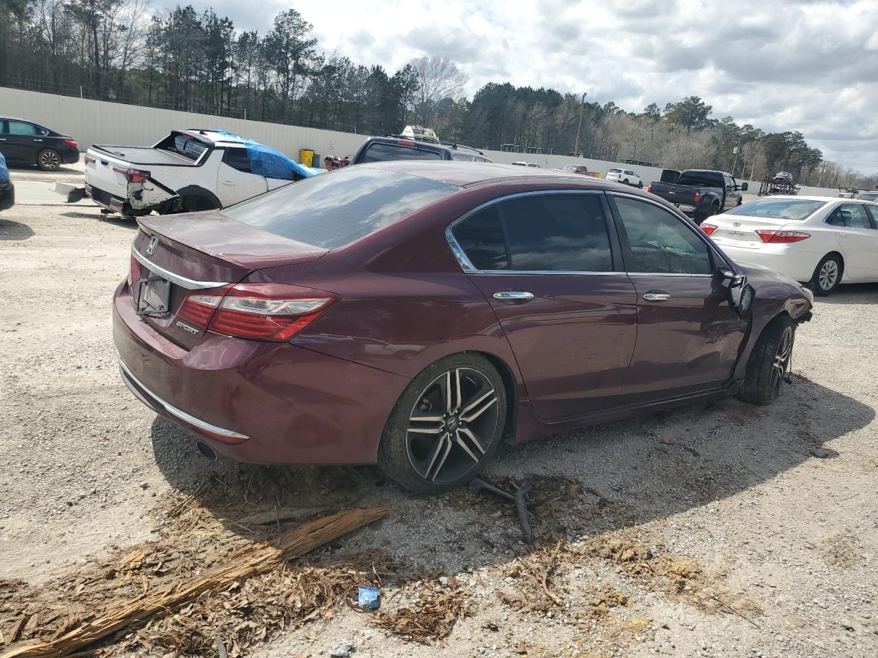 1HGCR2F53HA192944 HONDA ACCORD 2017