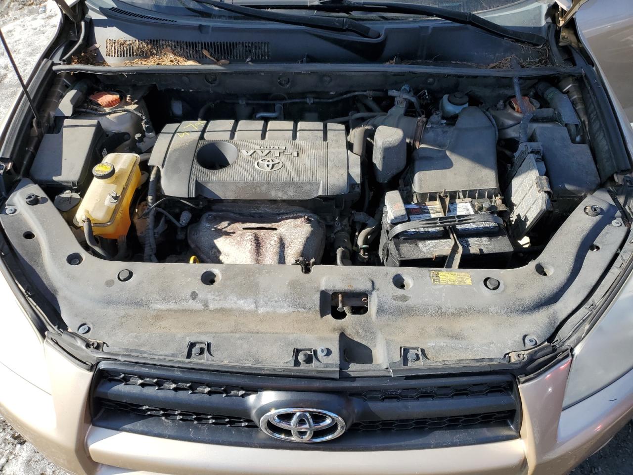 2010 Toyota RAV 4 - Image 12