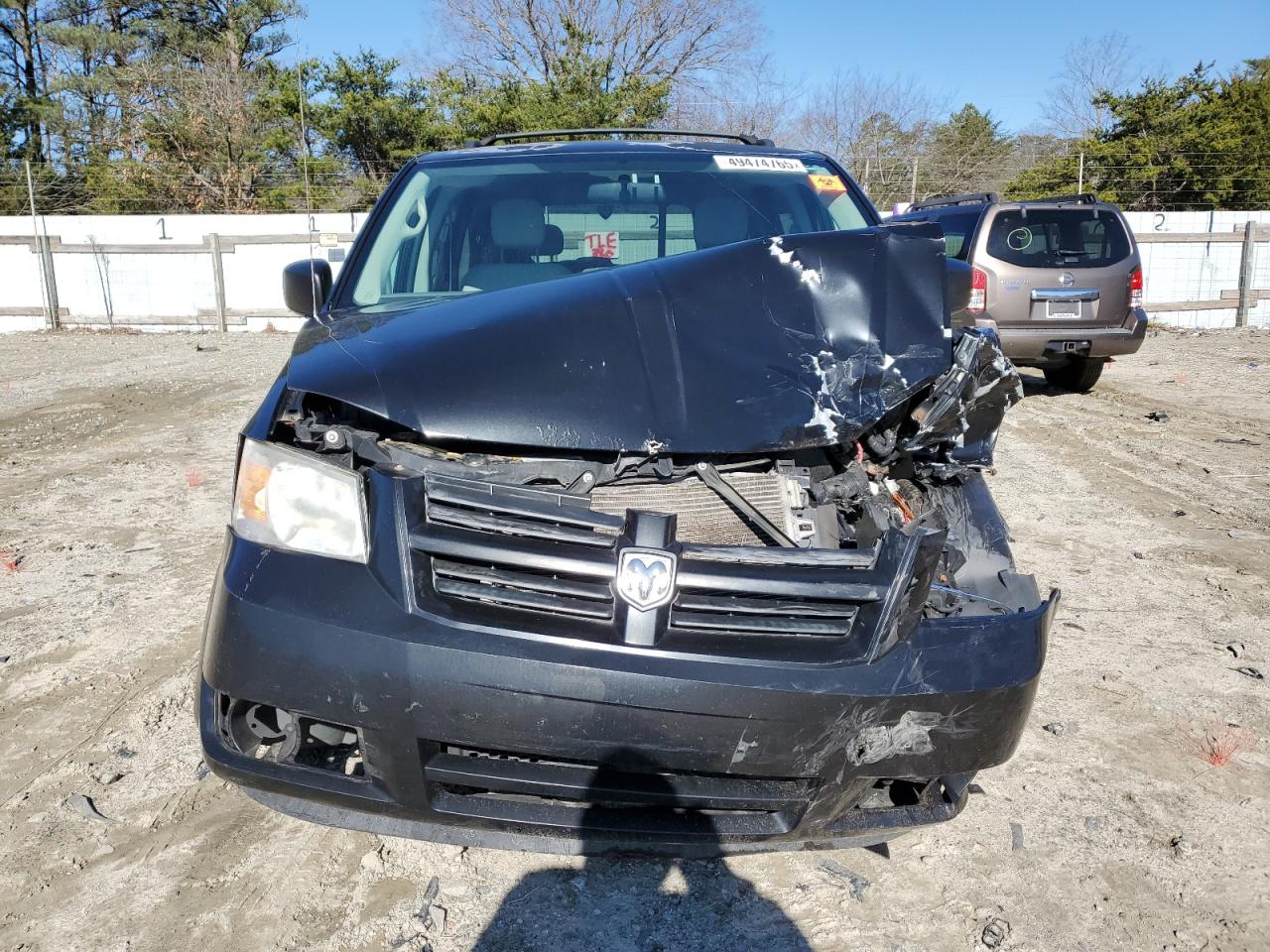 2010 Dodge Caravan - Image 5