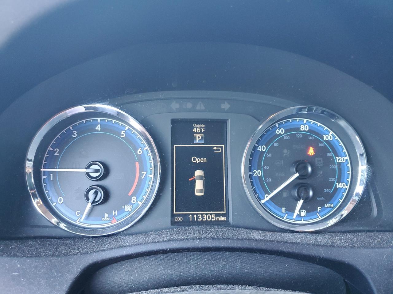 5YFBURHE3JP774624 TOYOTA COROLLA 2018