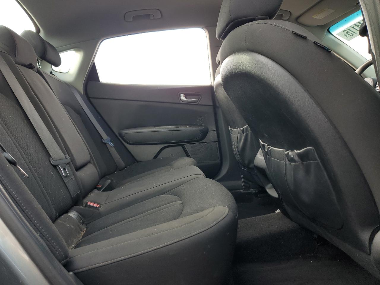 2018 Kia Optima - Image 10