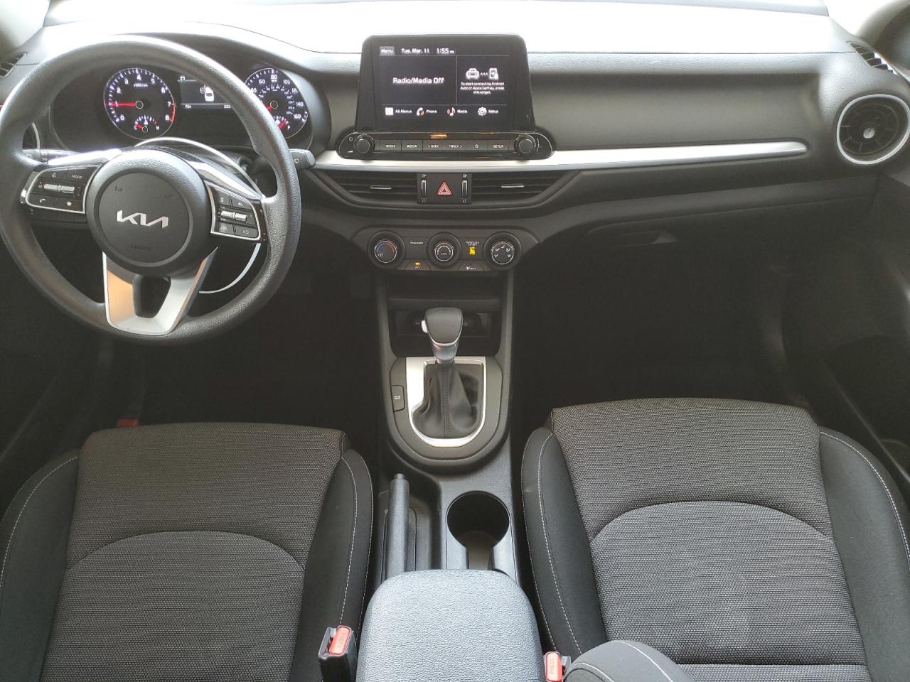 2024 Kia Forte - Image 8