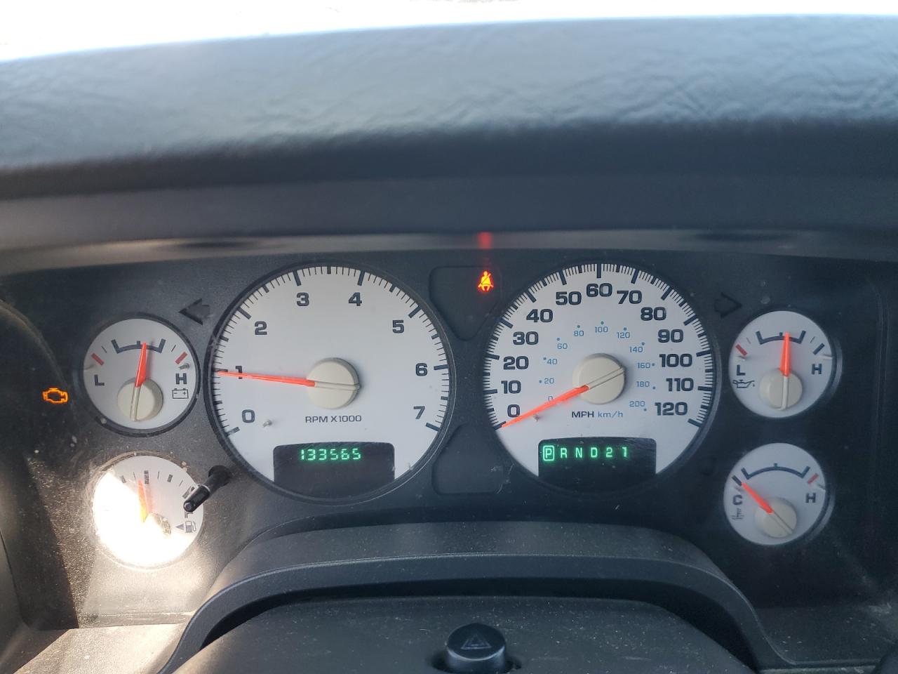 2004 Dodge RAM - Image 9