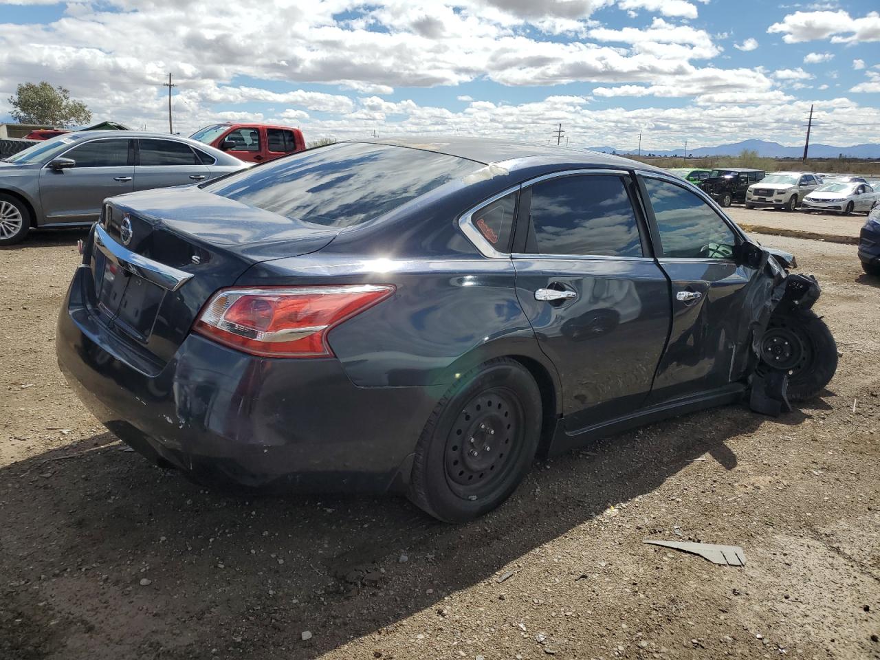 2013 Nissan Altima - Image 3