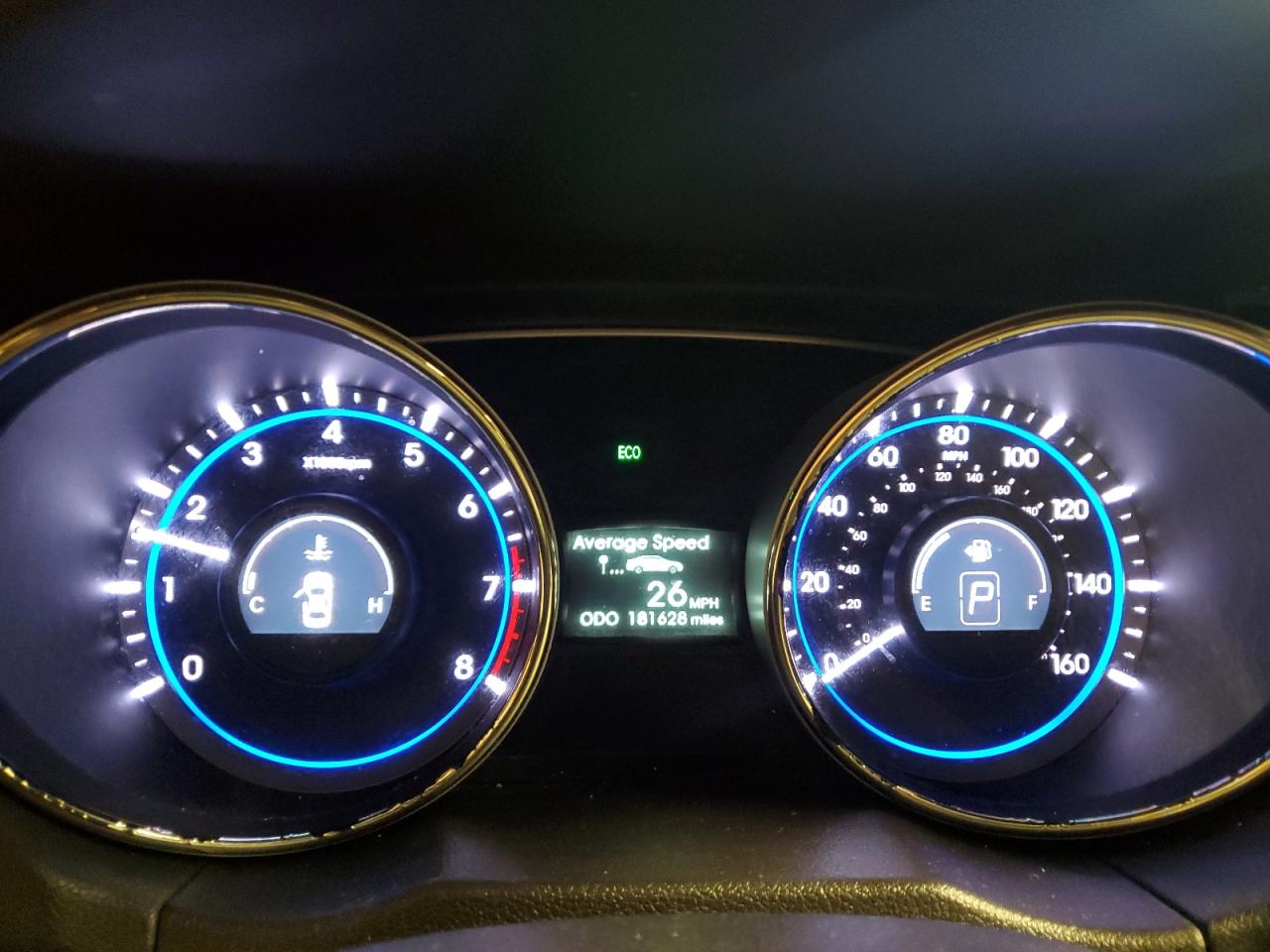 2013 Hyundai Sonata - Image 9