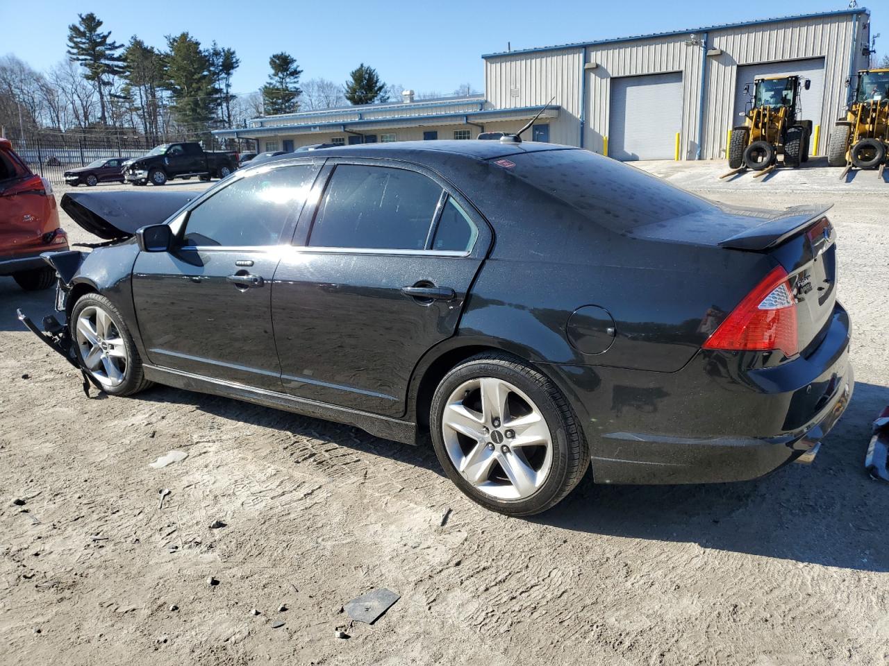 2011 Ford Fusion - Image 2
