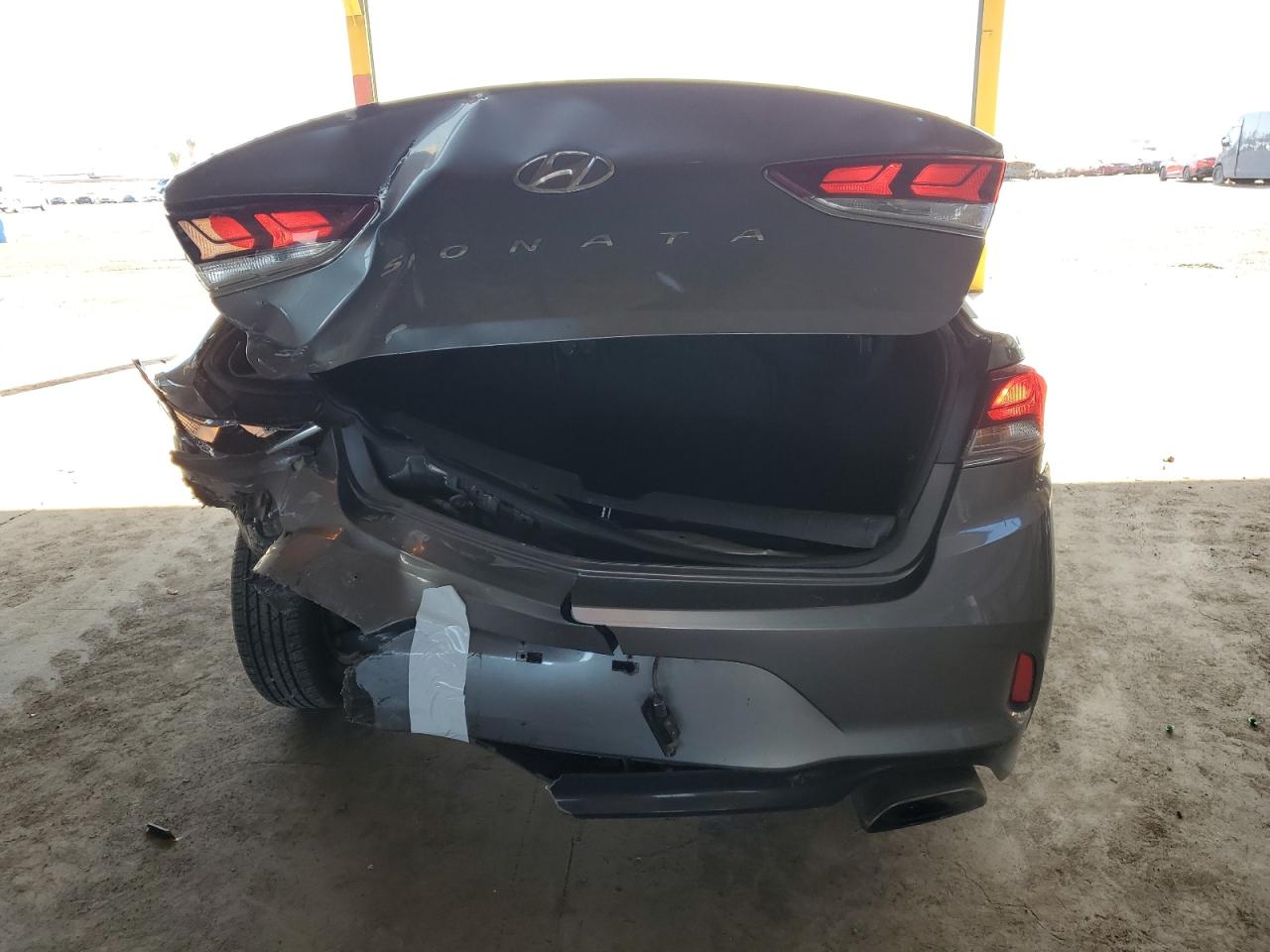 2019 Hyundai Sonata - Image 6