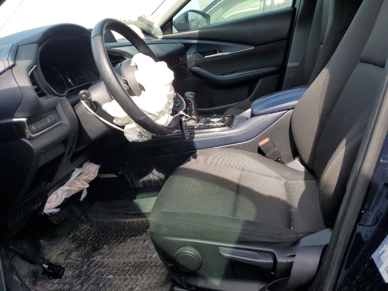 2021 Mazda Cx-30 Preferred VIN: 3MVDMACL0MM220998 Lot: 47527105