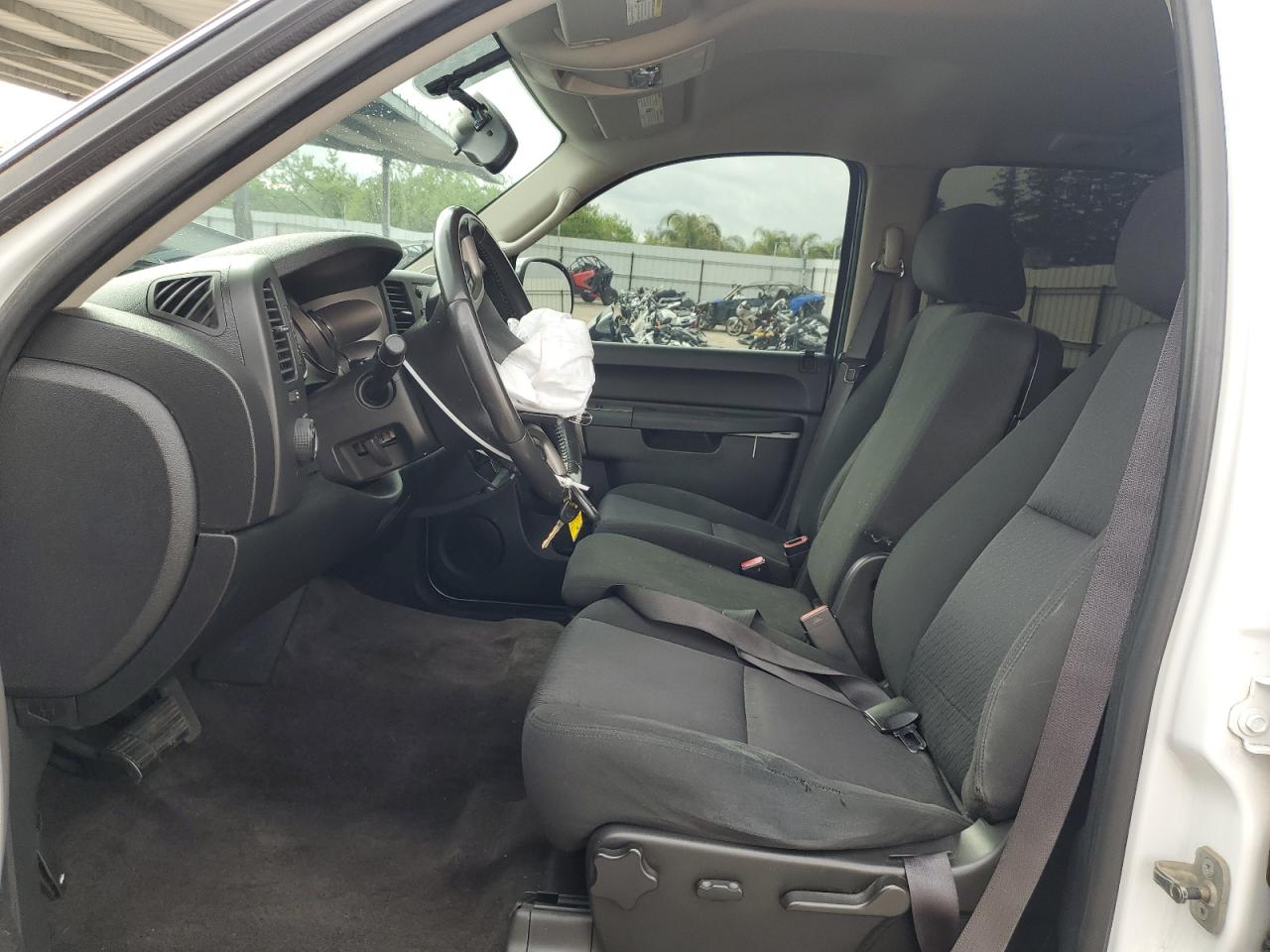 2011 Chevrolet Silverado - Image 7