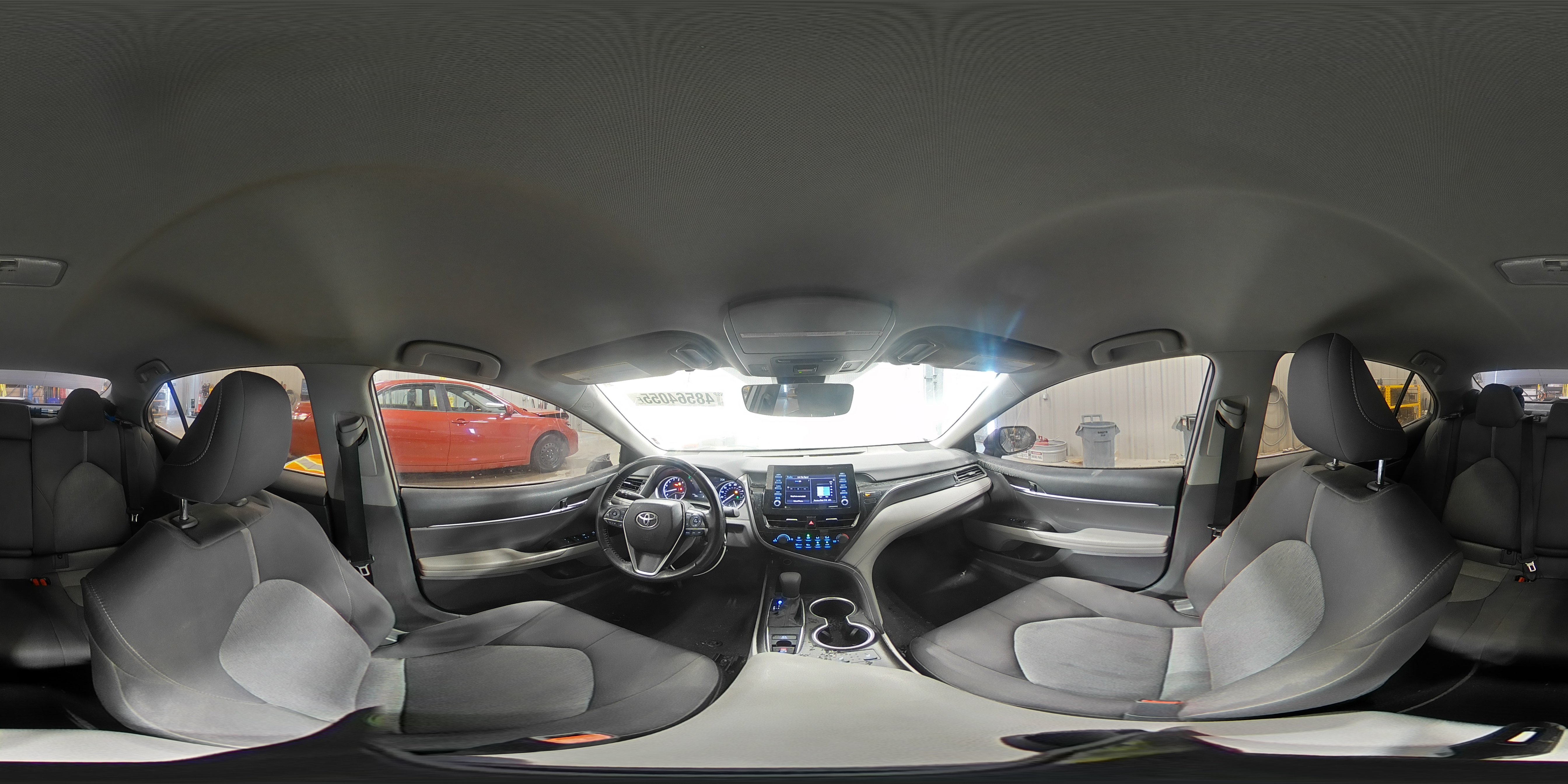 2021 Toyota Camry - Image 13