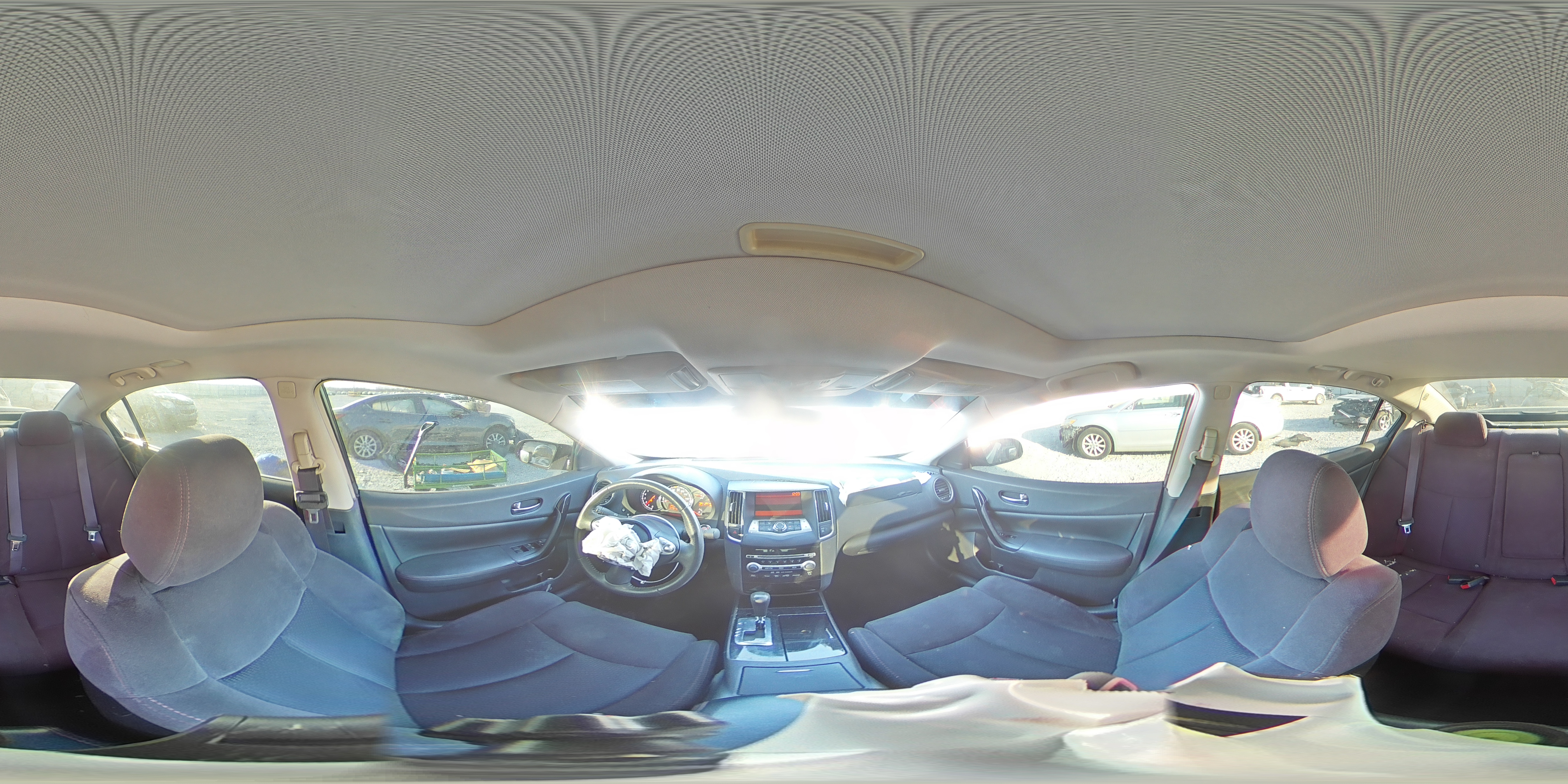 2009 Nissan Maxima - Image 13