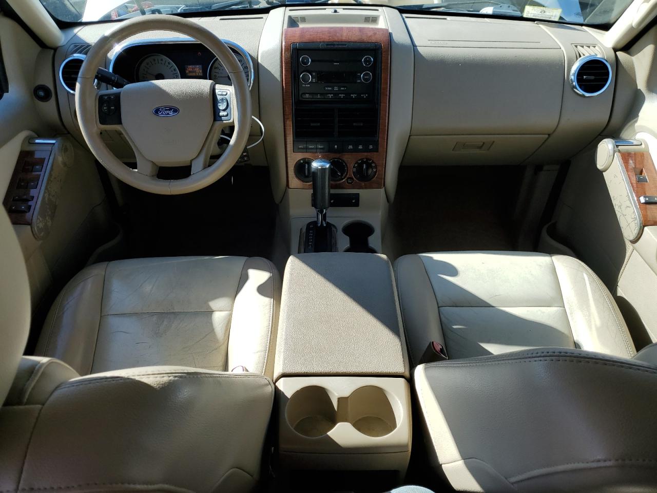 2009 Ford Explorer - Image 8
