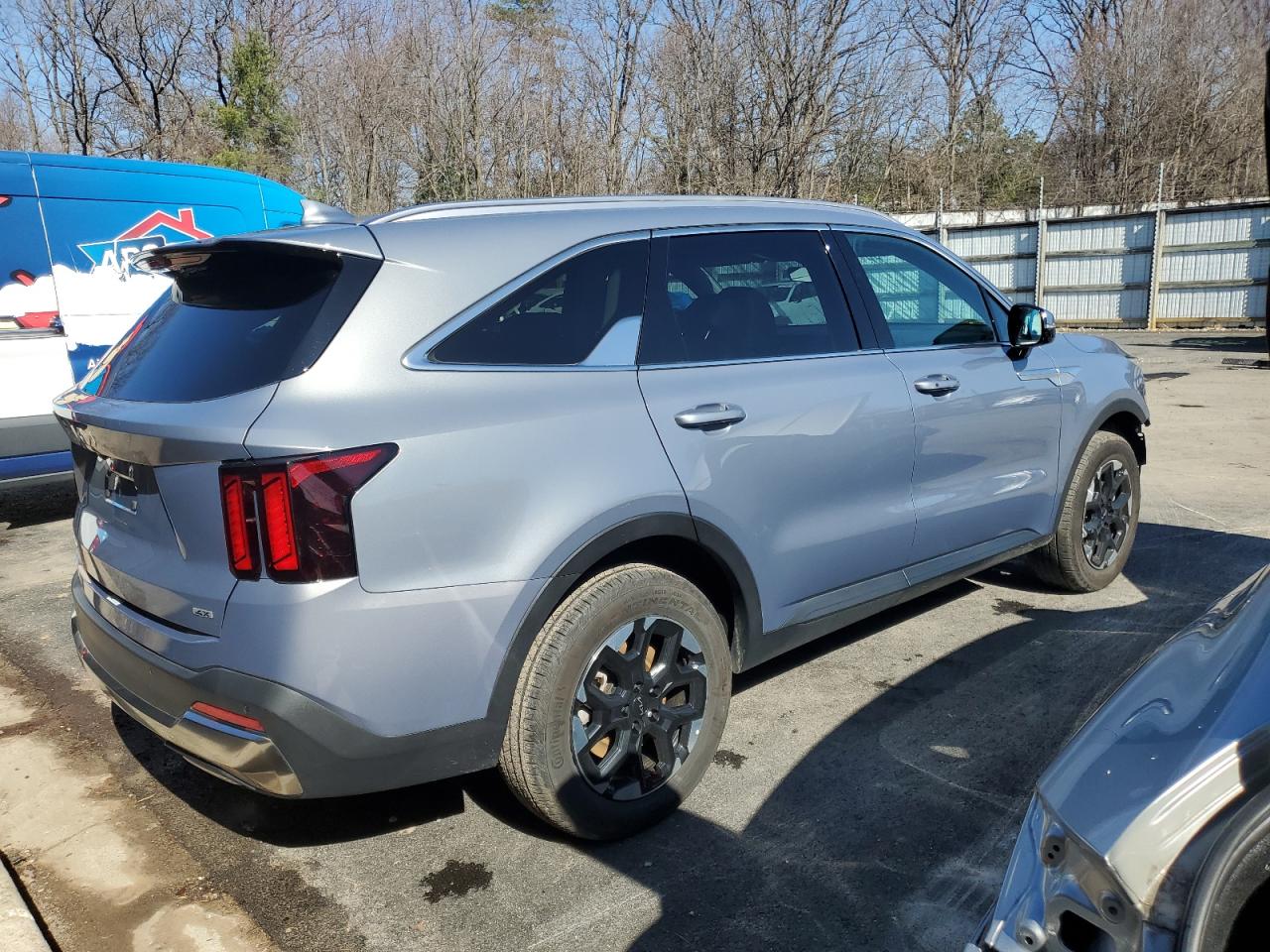 2024 Kia Sorento - Image 3