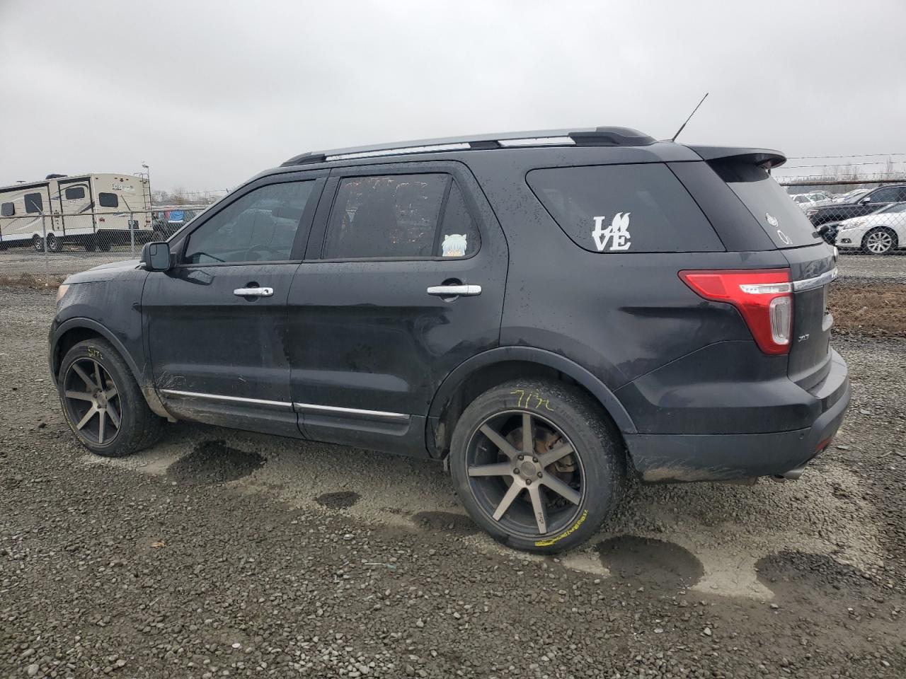2013 Ford Explorer - Image 2