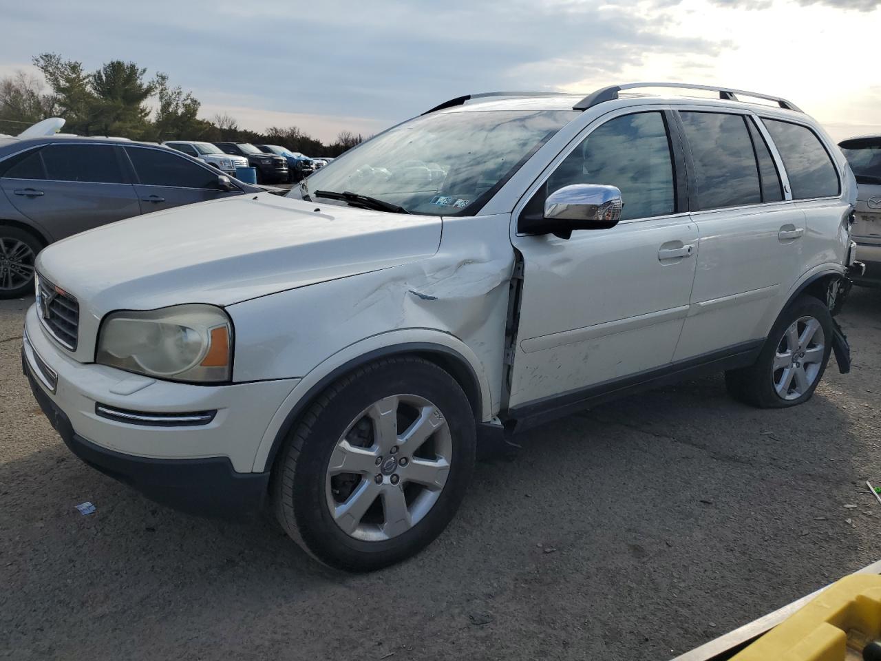2010 Volvo XC90 - Image 1