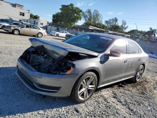  VOLKSWAGEN PASSAT 2014 Серый