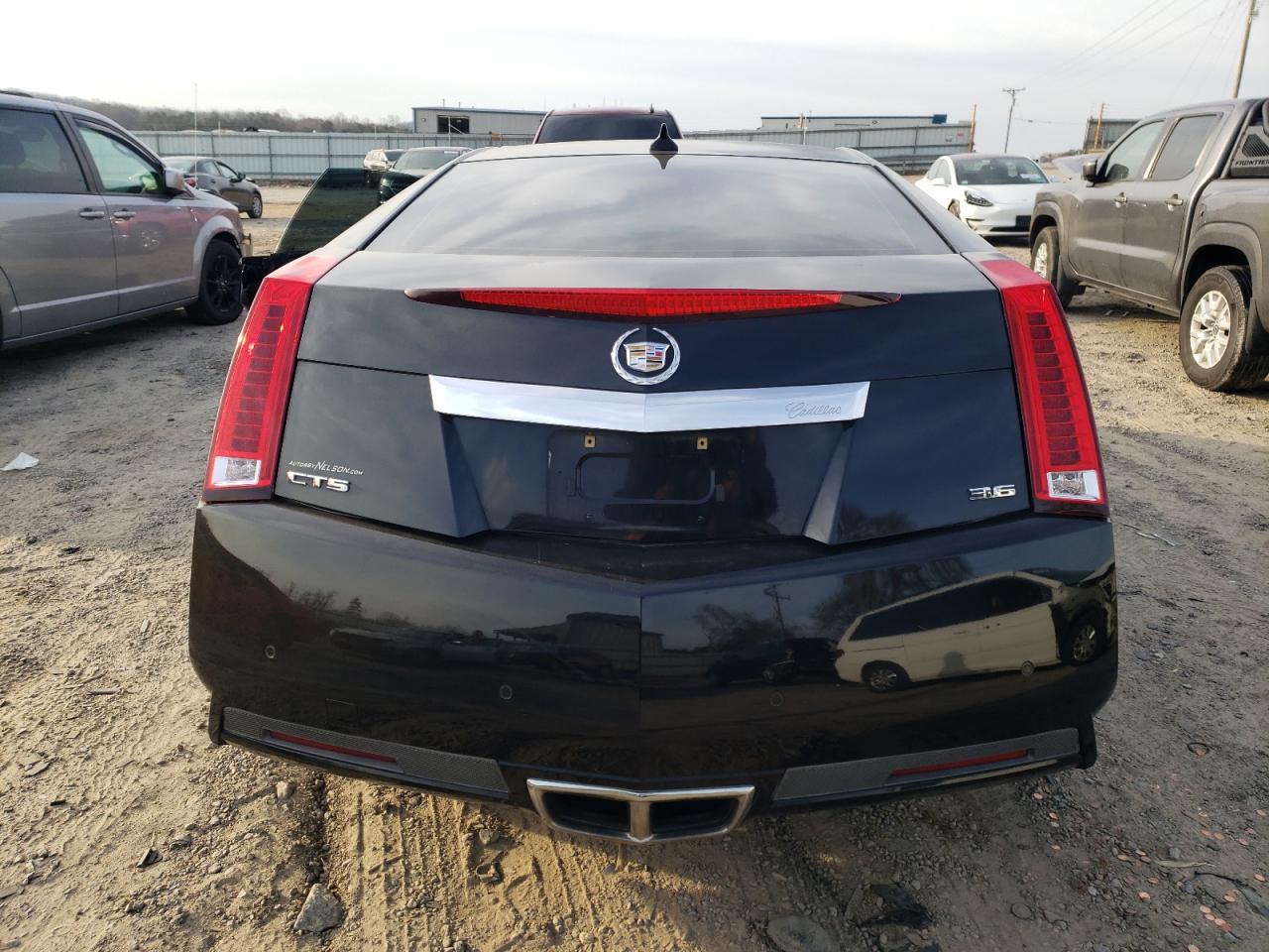 2011 Cadillac CTS - Image 6