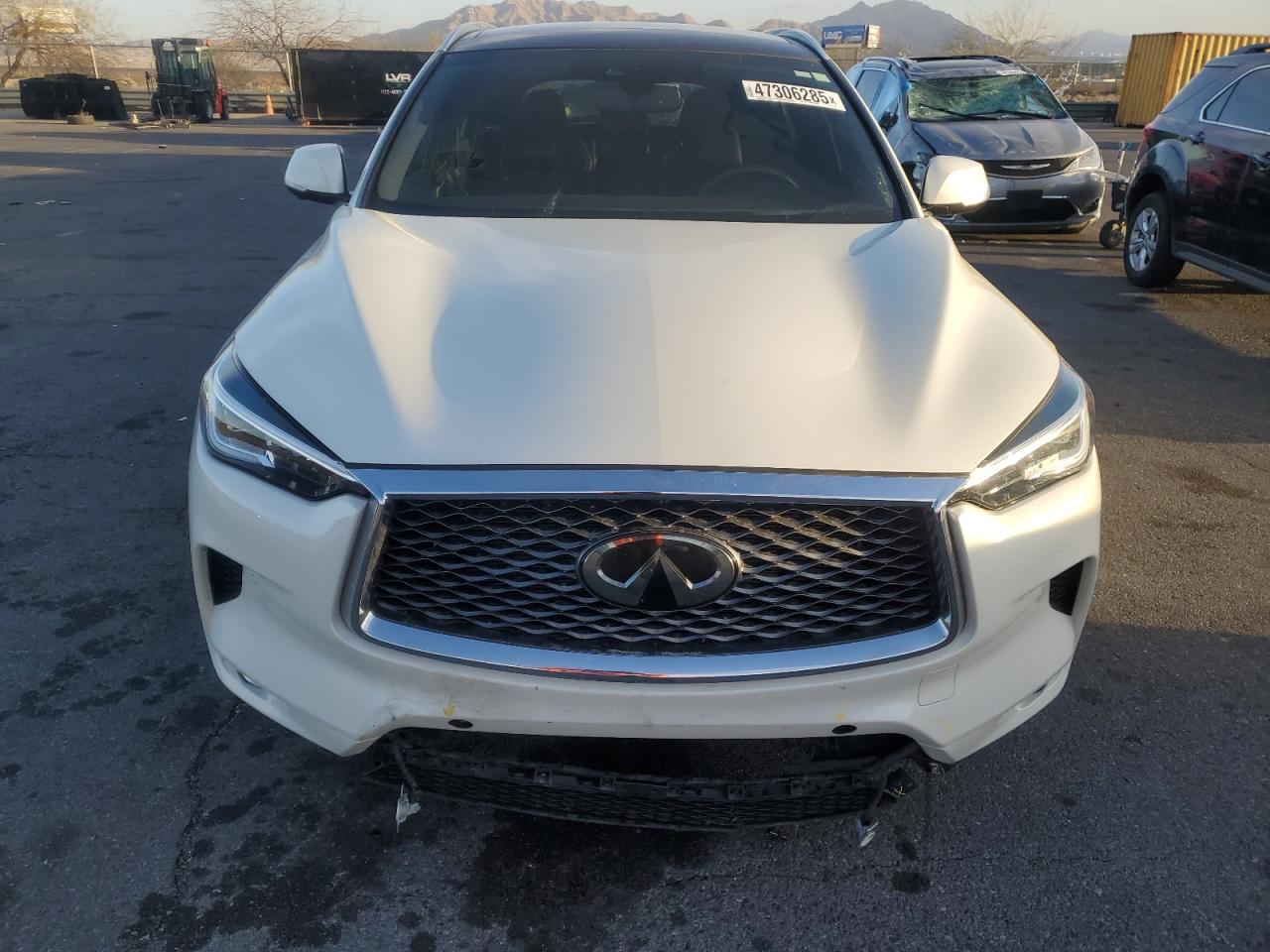 2020 Infiniti QX50 - Image 5