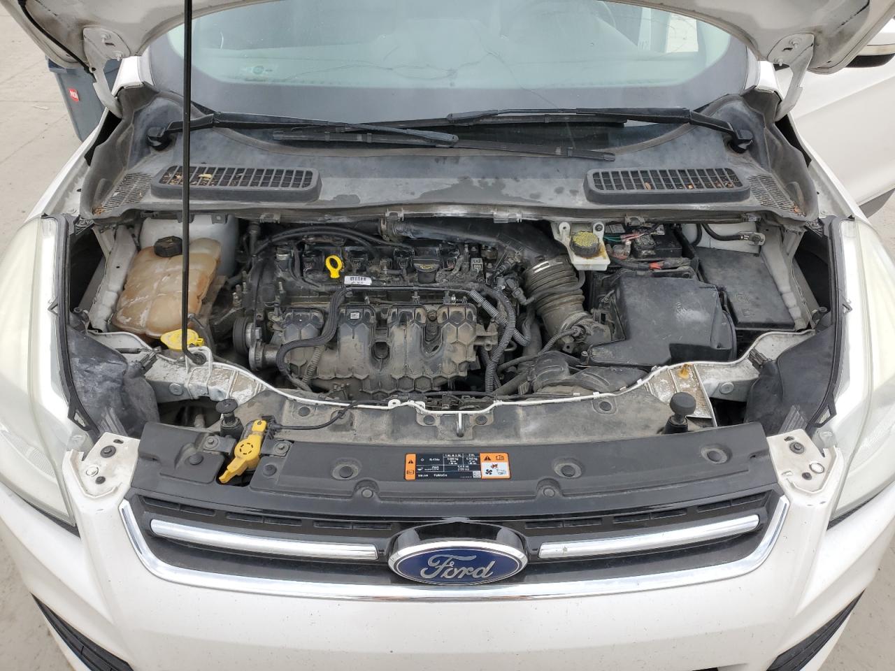 2015 Ford Escape - Image 12