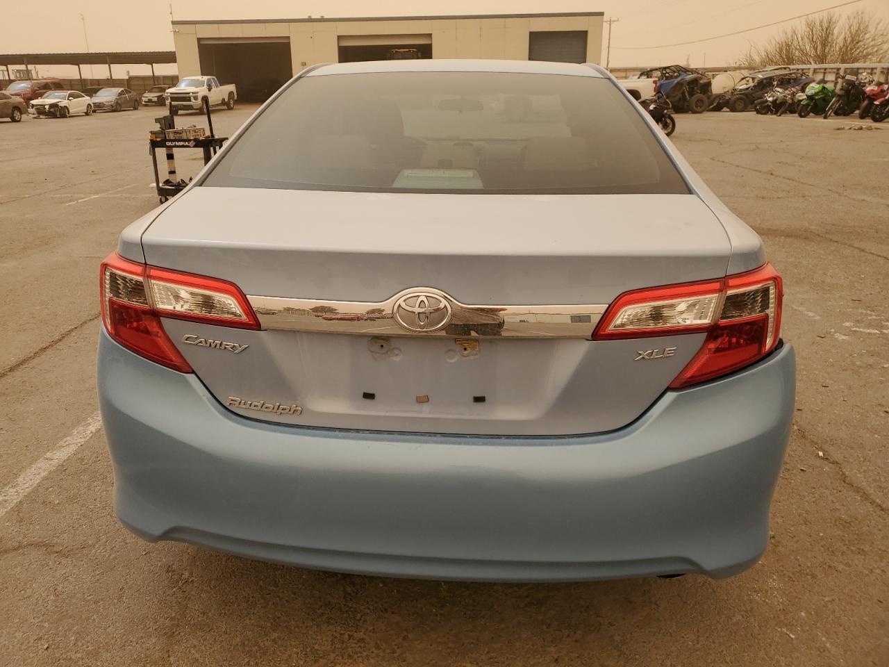 2013 Toyota Camry - Image 6