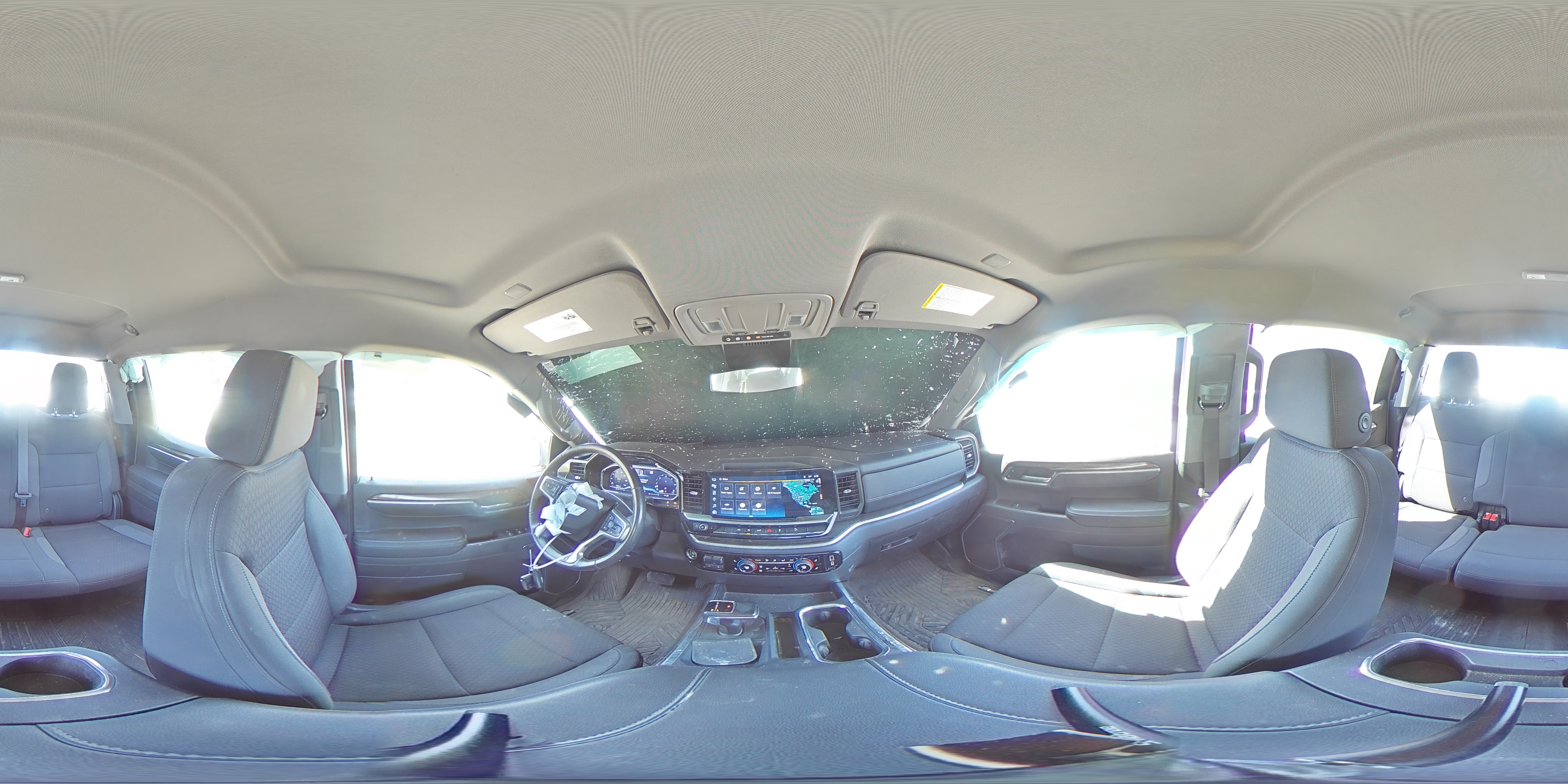 2023 Chevrolet Silverado - Image 15