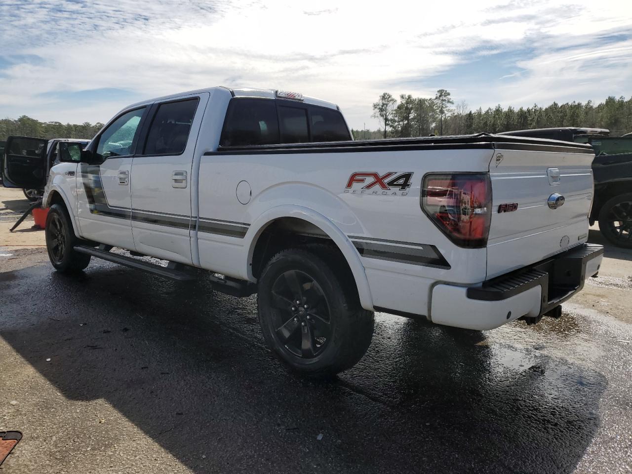 2014 Ford F-150 - Image 2
