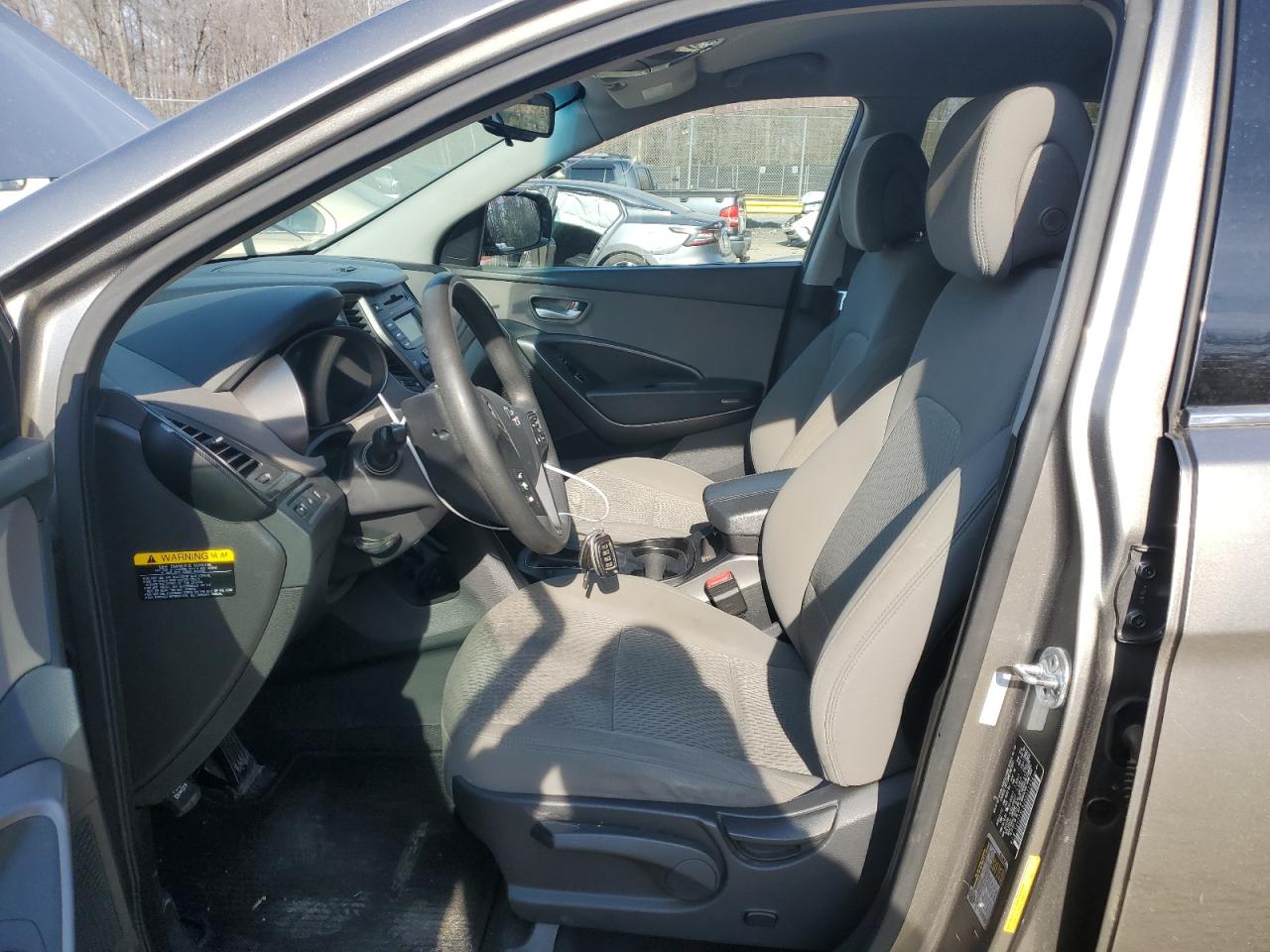 2013 Hyundai Santa Fe - Image 7