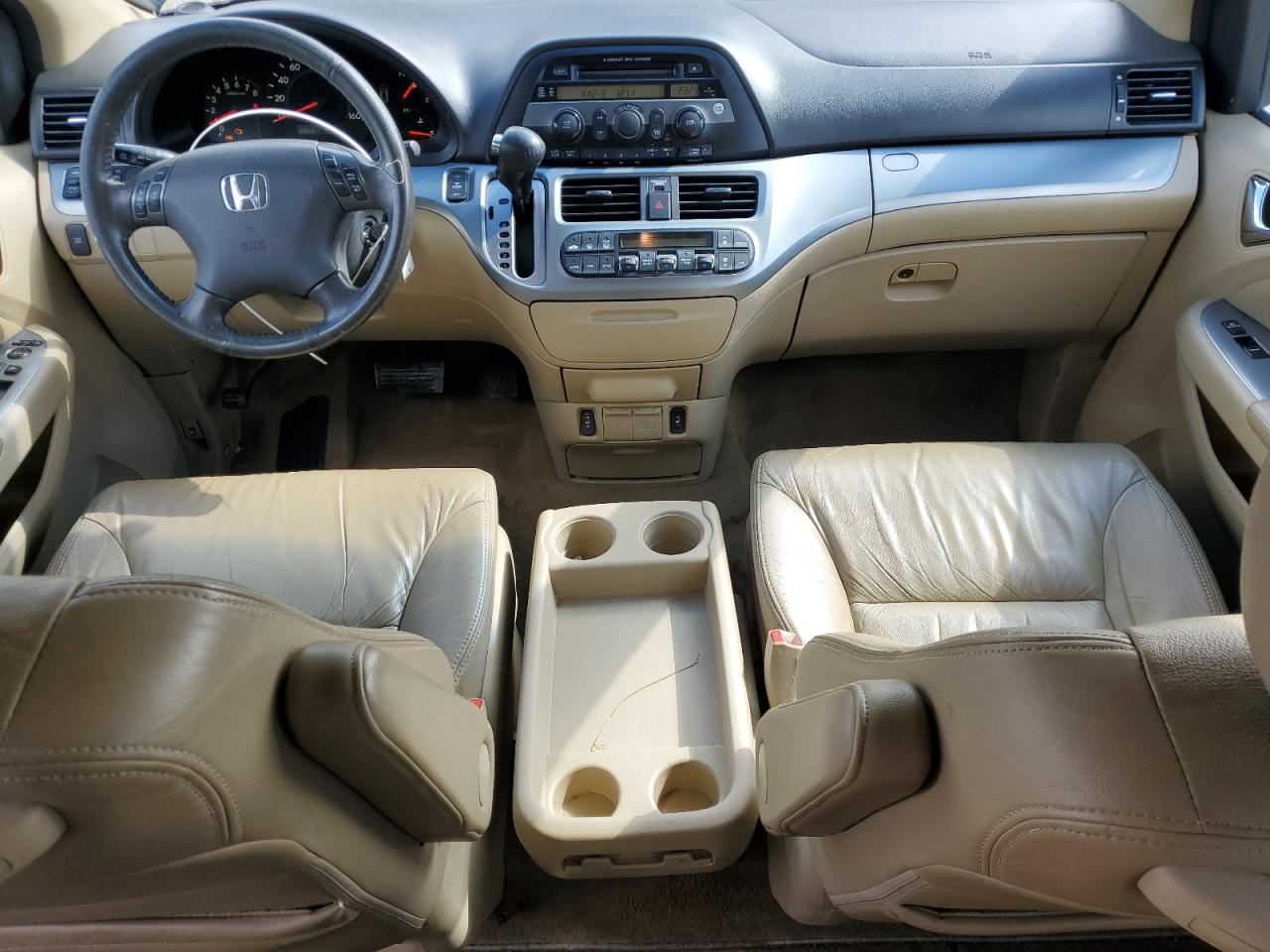 2008 Honda Odyssey - Image 8