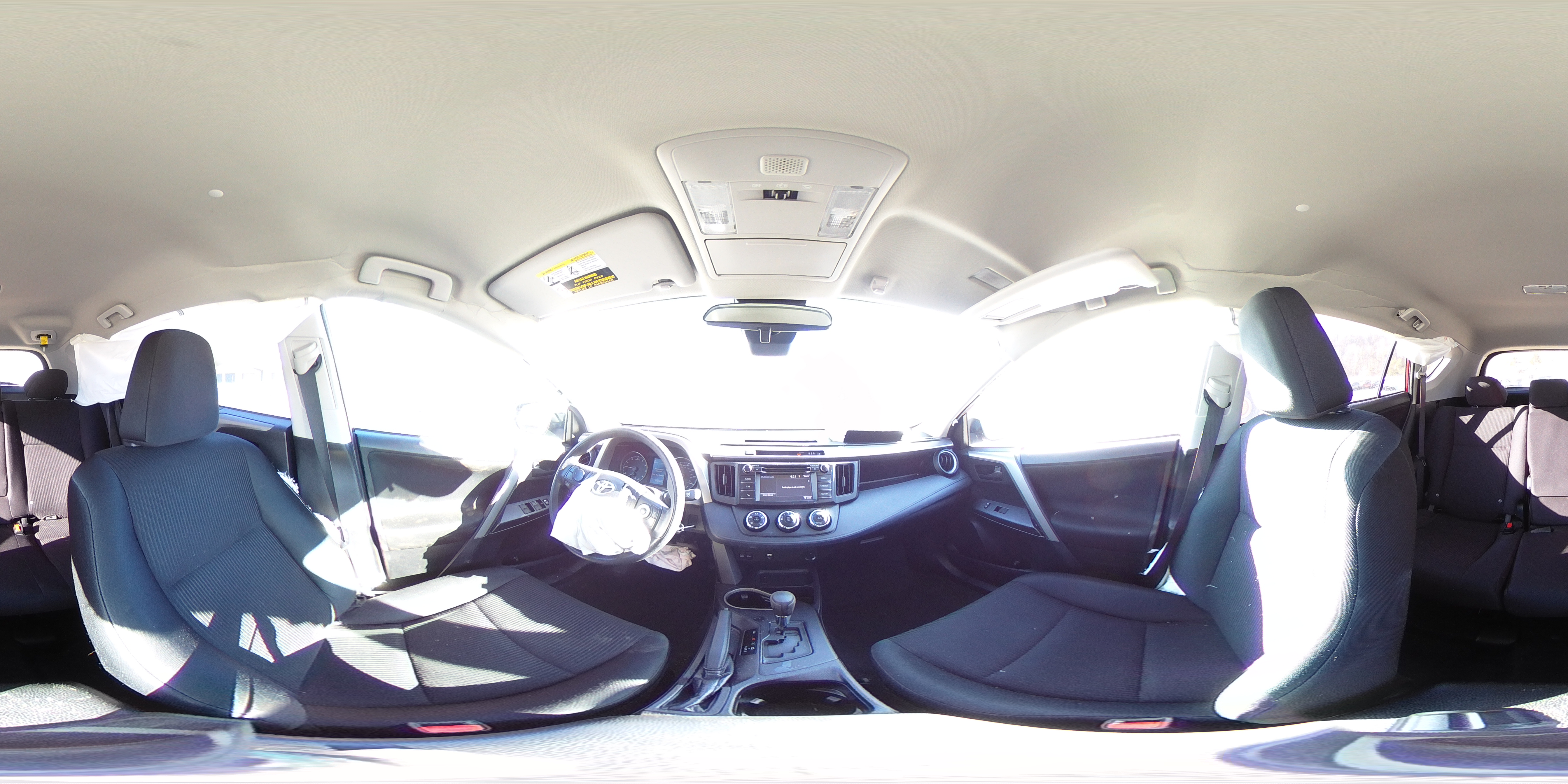 2018 Toyota RAV 4 - Image 13