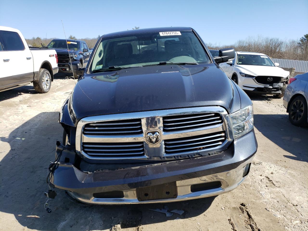 2019 RAM 1500 - Image 5