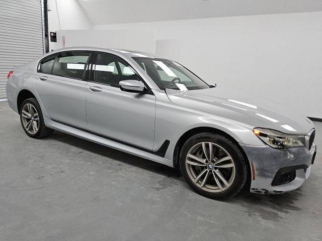 BMW 7 SERIES 2018 Srebrny