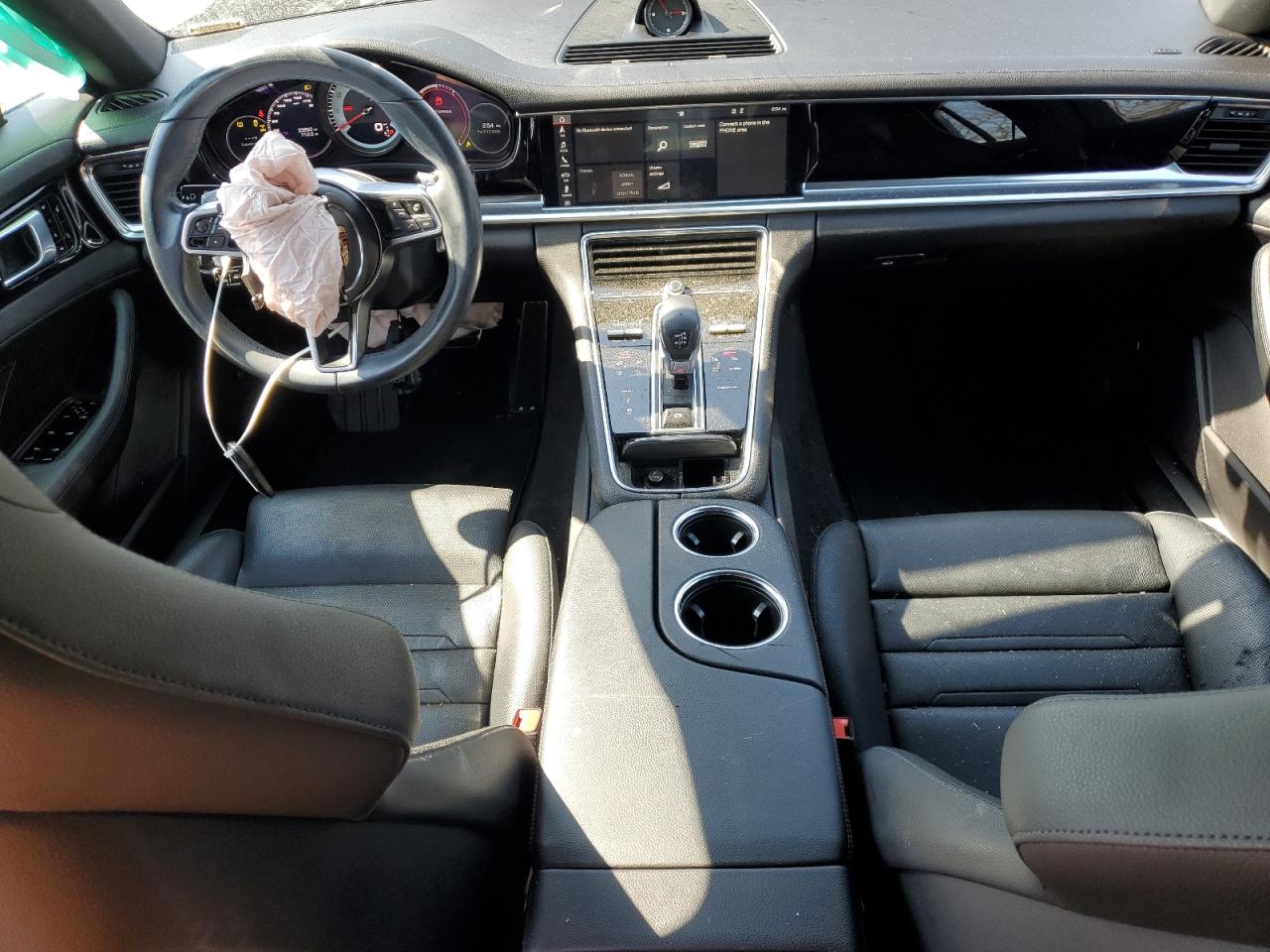 2018 Porsche Panamera - Image 8