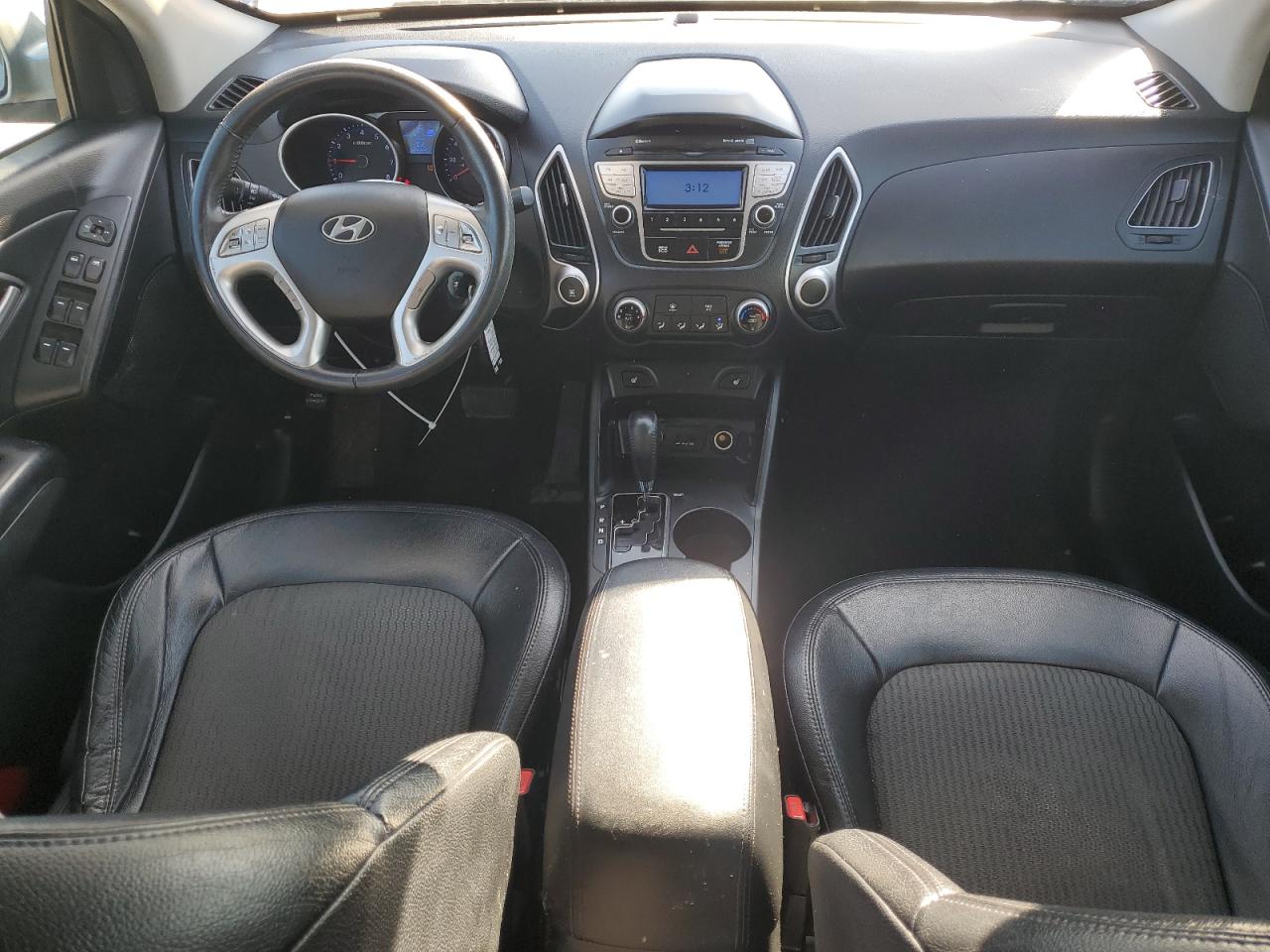2013 Hyundai Tucson - Image 8
