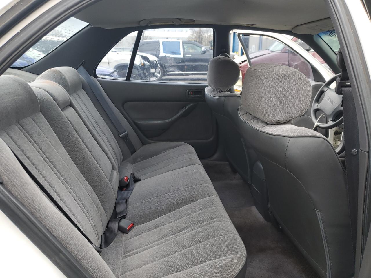 1996 Toyota Camry - Image 10