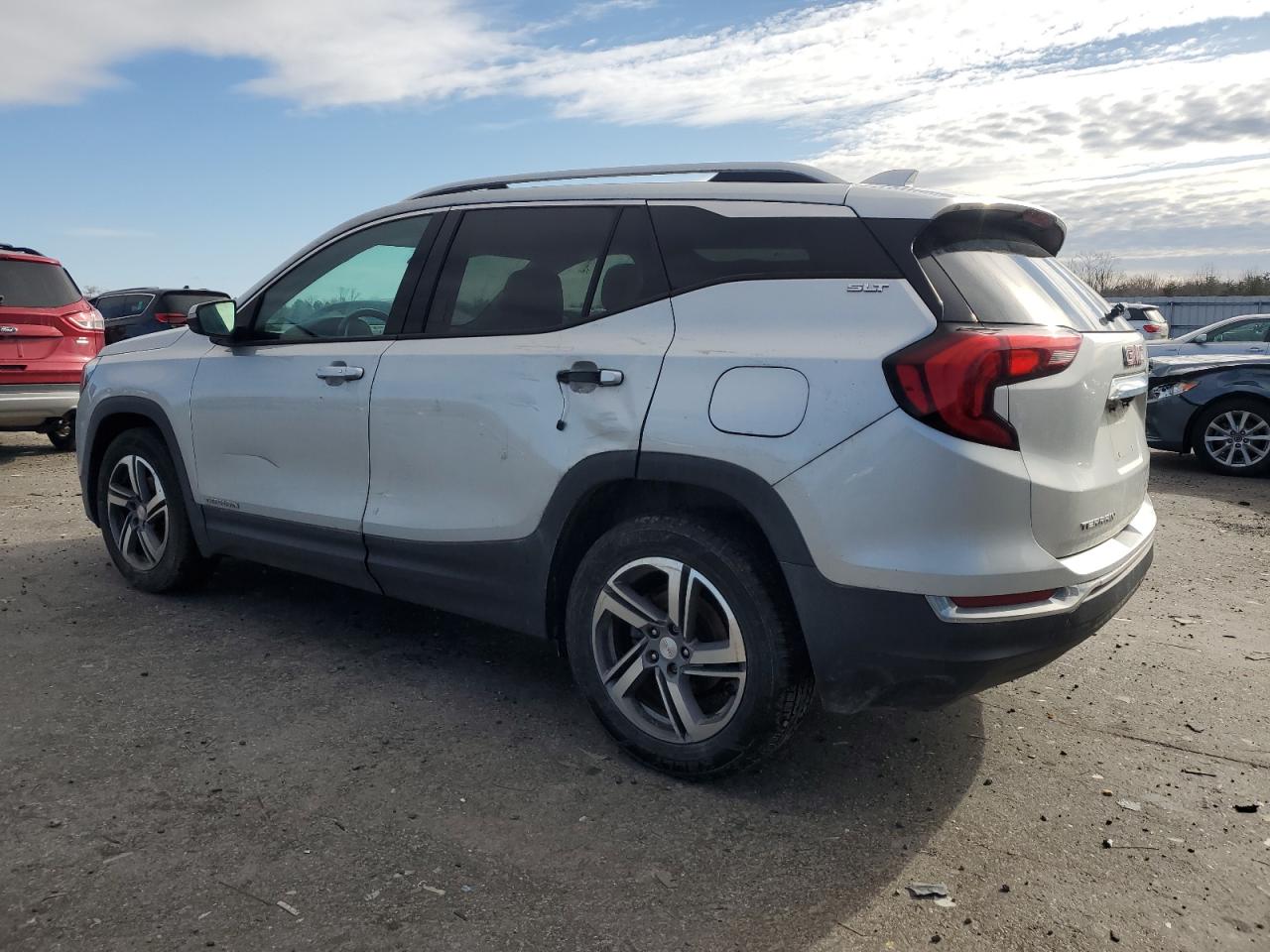 2019 GMC Terrain - Image 2
